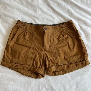 Mountain Hardwear Shorts
